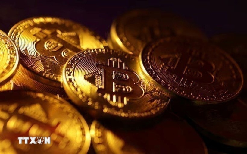 bitcoin-2702.jpg