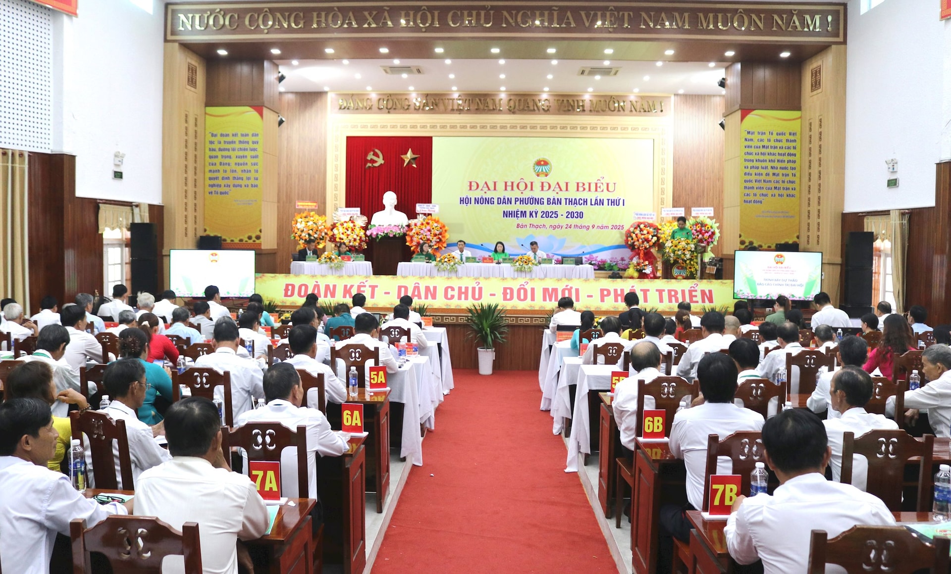 Quang cảnh đại hội. Ảnh: HOÀNG LIÊN