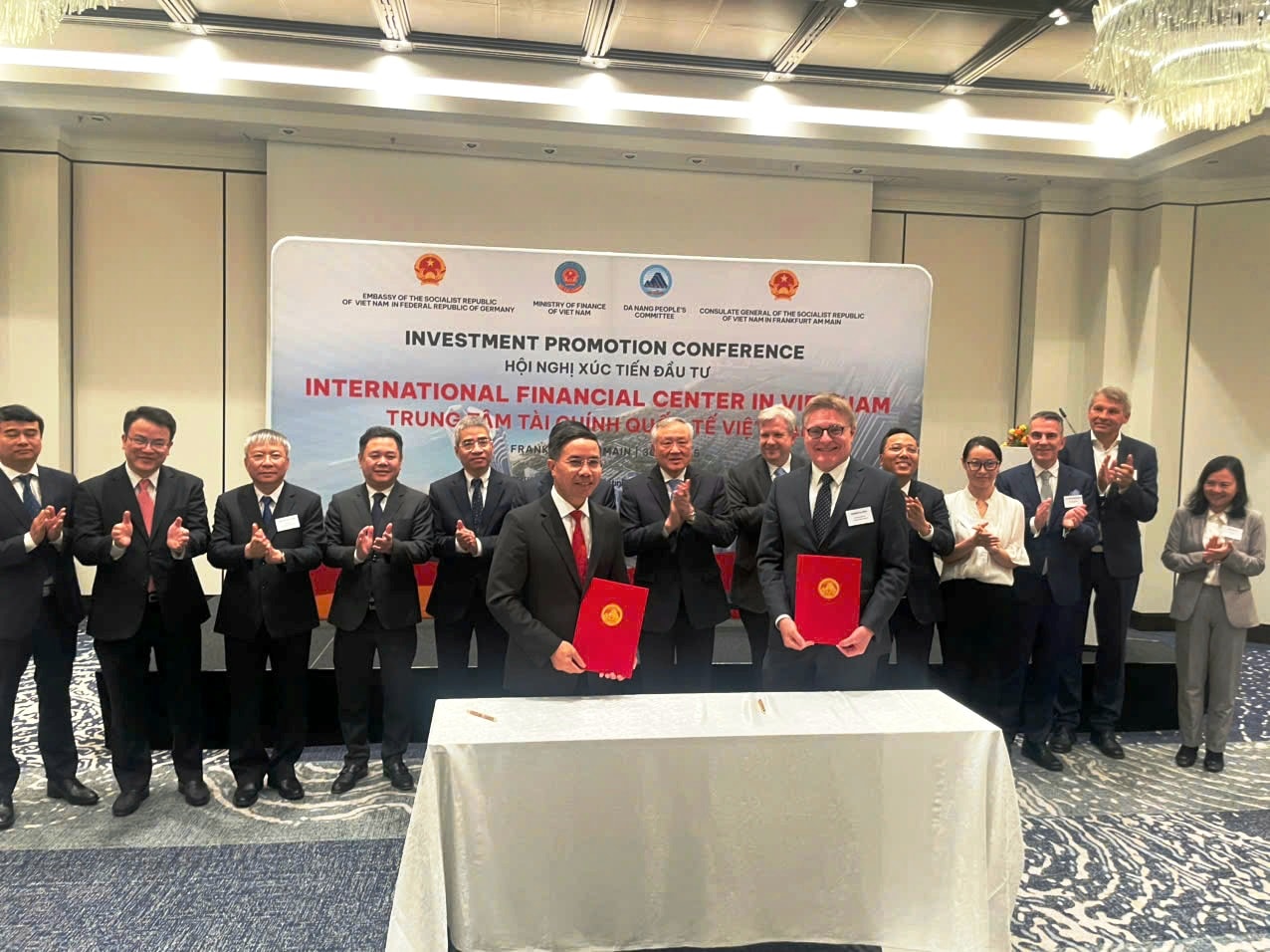 បងប្រុស ៣