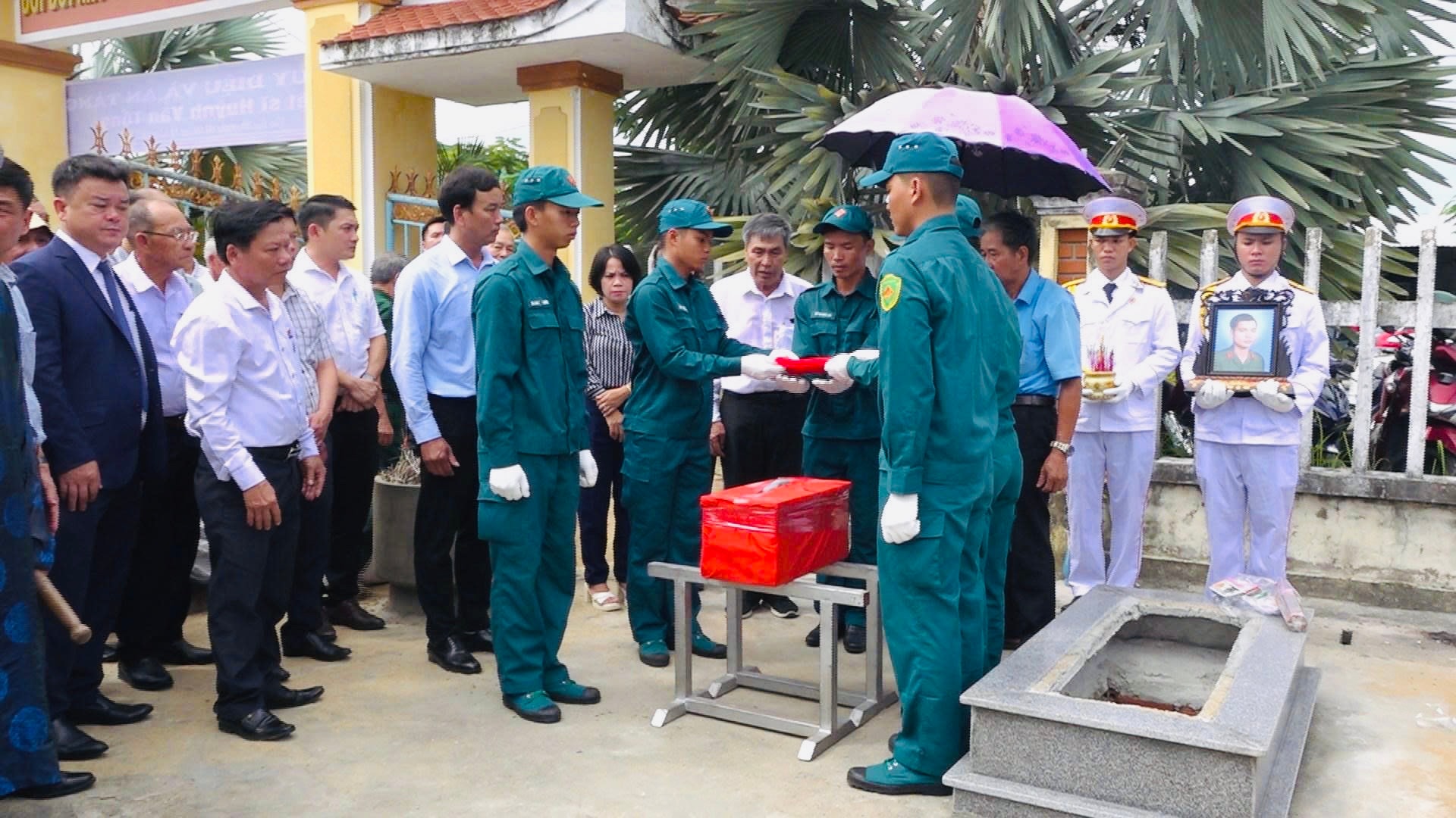 LIET SI HUYNH VAN TONG 2
