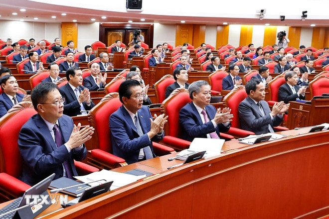 ttxvn-khai-mac-hoi-nghi-lan-thu-muoi-ba-ban-chap-hanh-trung-uong-dang-khoa-xiii-06-8.jpg