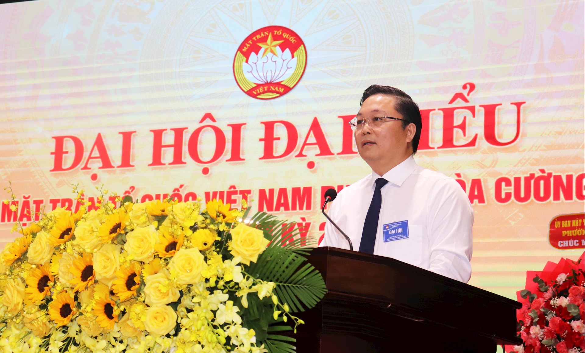 Chủ tịch Ủy ban MTTQ Việt Nam thành phố Lê Trí Thanh phát biểu chỉ đạo đại hội. Ảnh: ĐẮC MẠNH