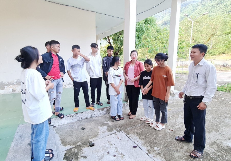 gambar (1)