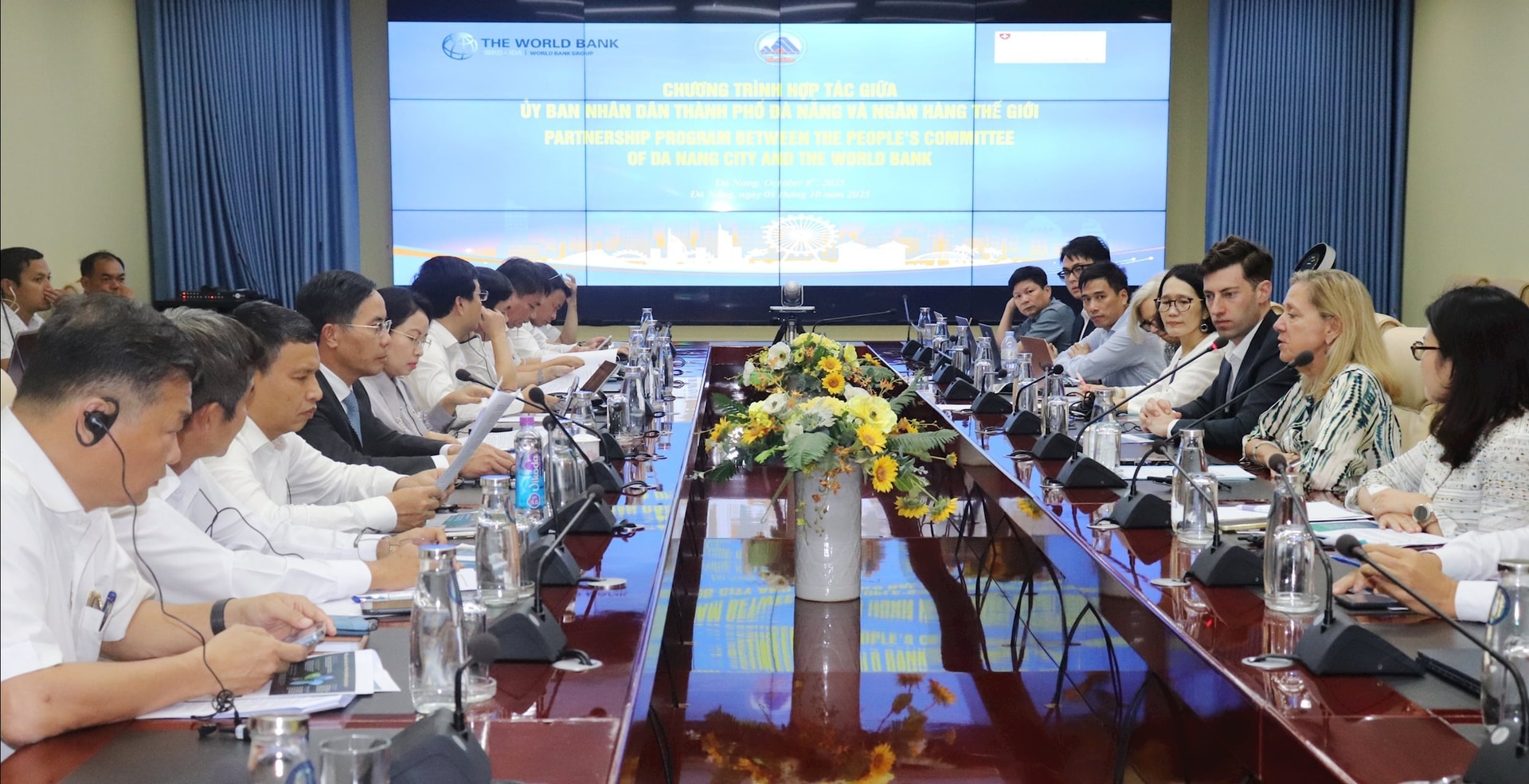 quang-canh-wb(1).jpg
