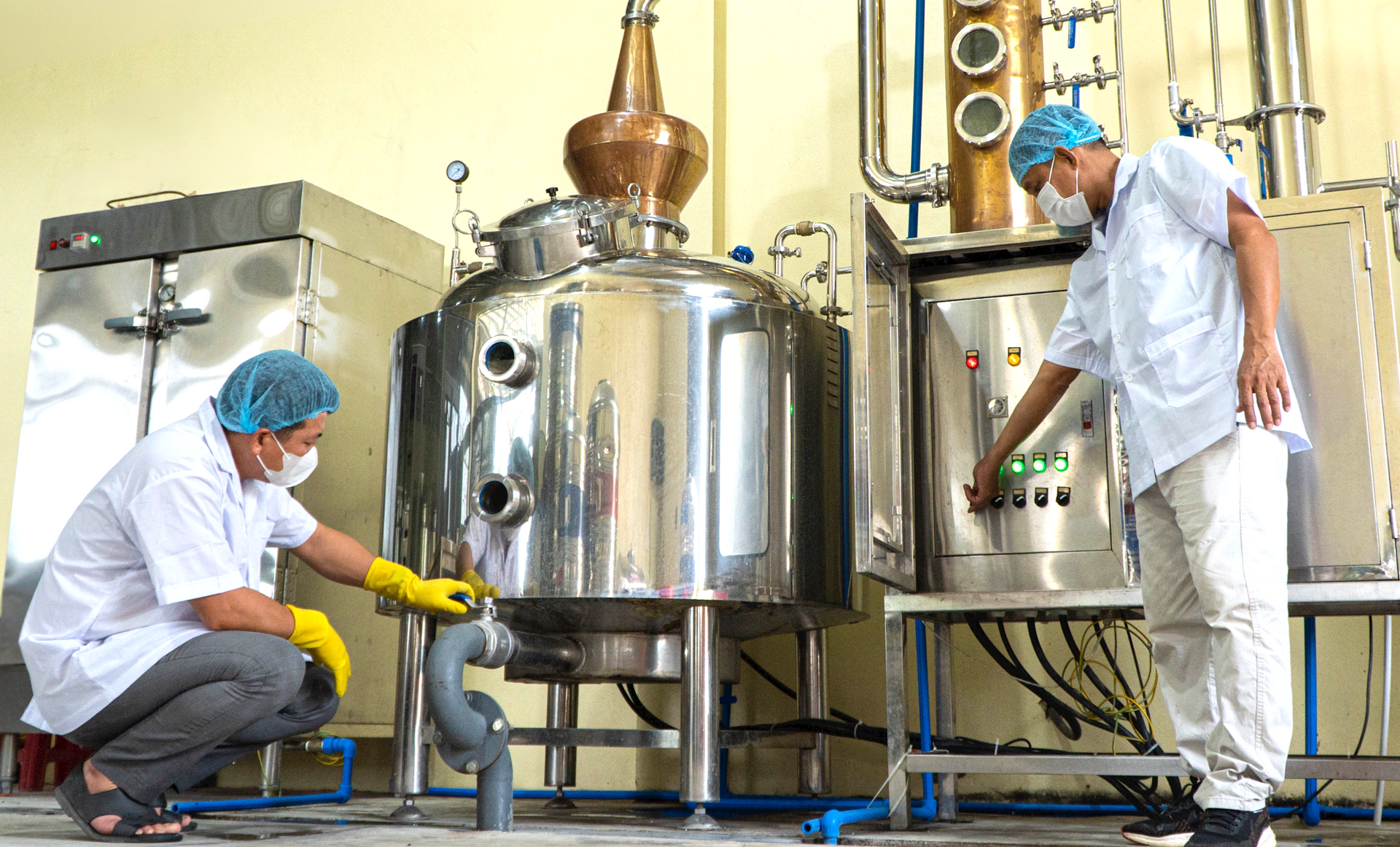 Công ty TNHH Triết Minh đầu tư mạnh vào dây chuyền sản xuất để đón đầu làn sóng thị trường mới.