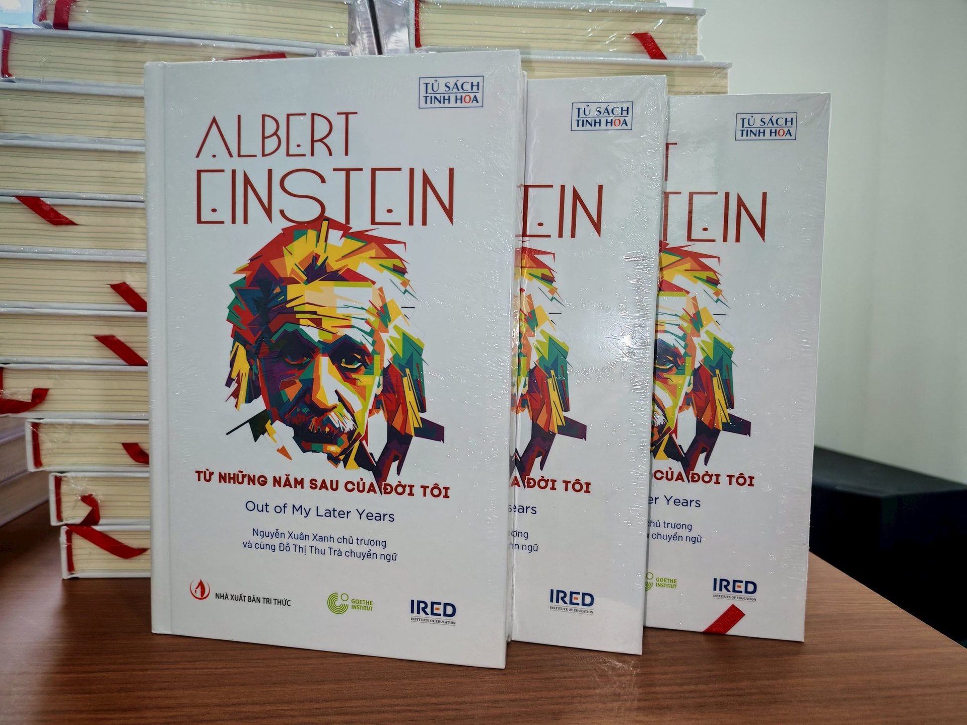 Từ những năm sau của đời tôi - cuốn sách thứ hai của Einstein được dịch và xuất bản tại Việt Nam. Ảnh: D.K.T
