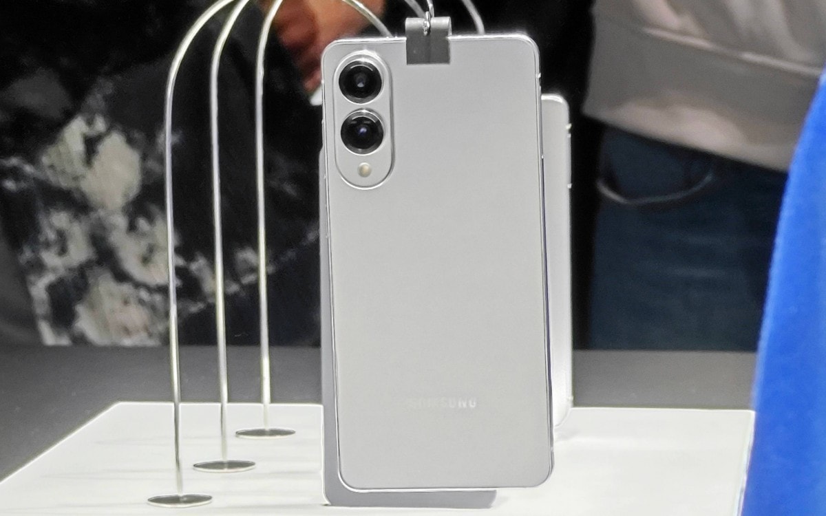 Samsung khép lại kỷ nguyên Galaxy Edge: Khi thiết kế siêu mỏng không còn là “vũ khí” cạnh tranh