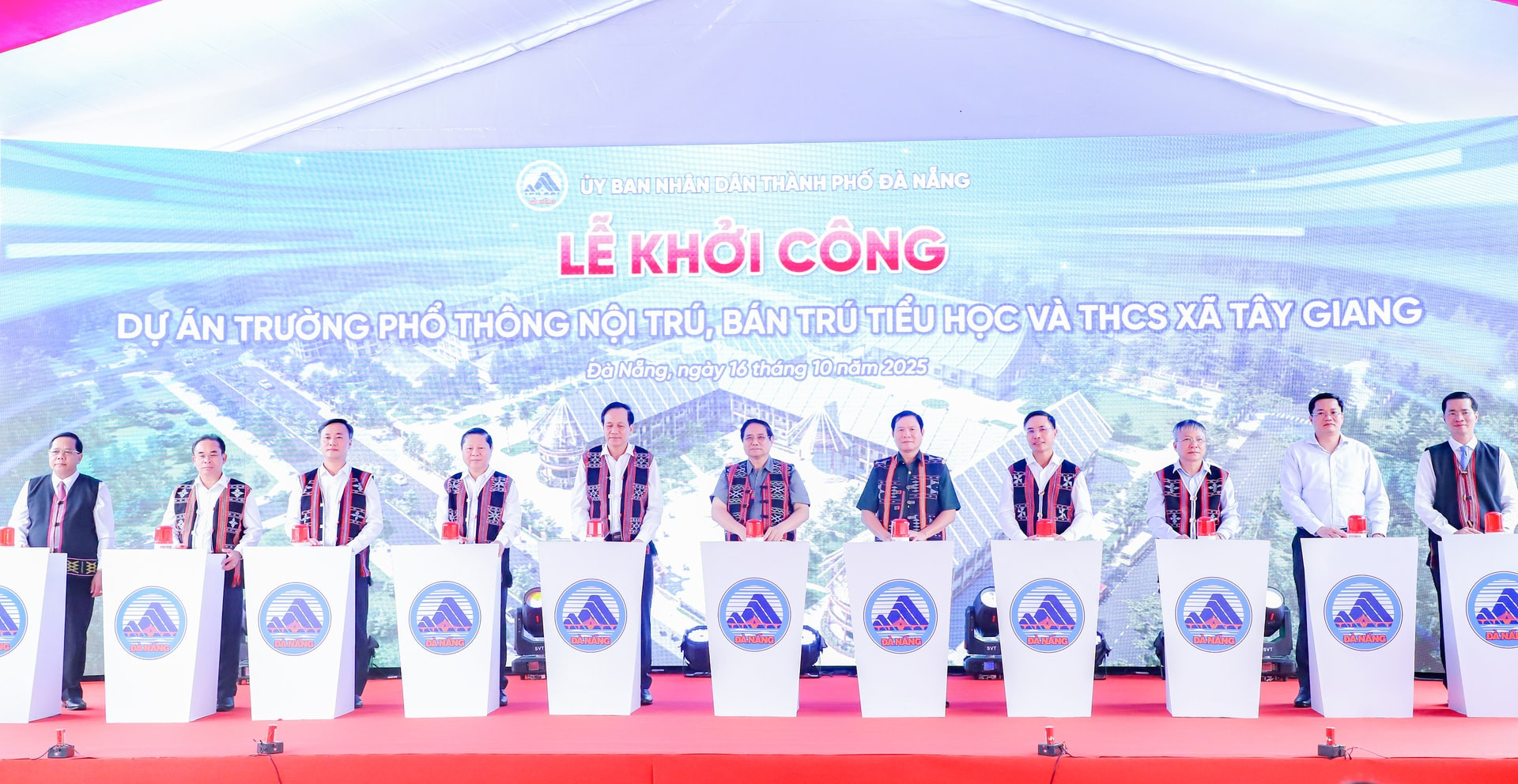 16-thu-tuong-khoi-cong-1-.jpg
