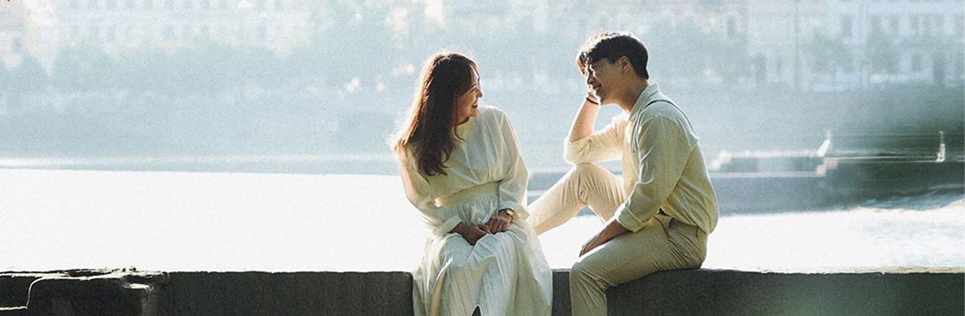 Lời chúc ngày 20 10 hài hước, dí dỏm khiến nàng bật cười và thấy bất ngờ