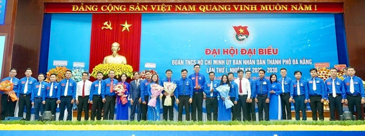 សេចក្តីប្រកាសរបស់គណៈកម្មាធិការប្រតិបត្តិនៃគណៈកម្មាធិការប្រជាជនទីក្រុងហូជីមិញអាណត្តិឆ្នាំ ២០២៥-២០៣០។(1).jpg