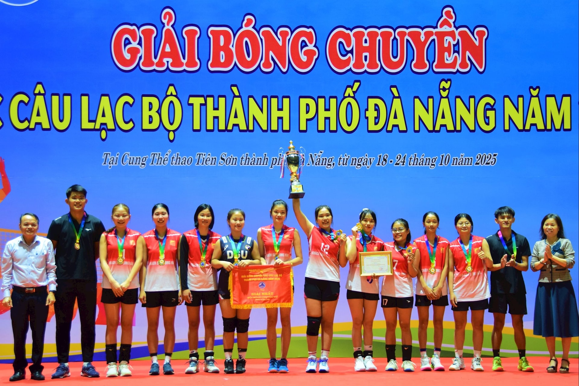 Ảnh giải đấu nữ