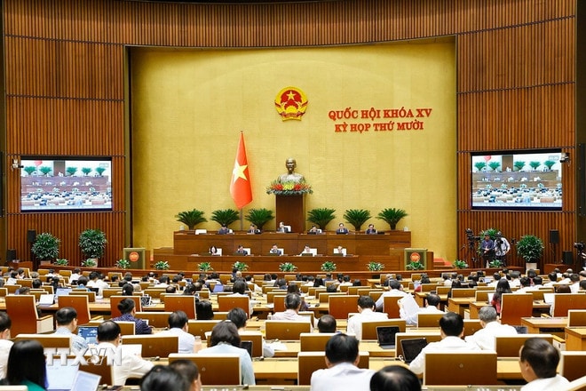 ttxvn-quoc-hoi-tiep-tuc-thao-luan-ve-ket-qua-thuc-hien-ke-hoach-phat-trien-kinh-te-xa-hoi-nam-2025-2.jpg