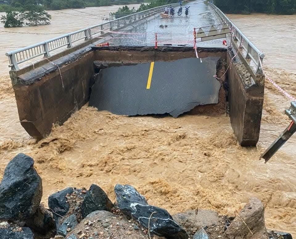 Dut hoan toan mo cau Ca Da