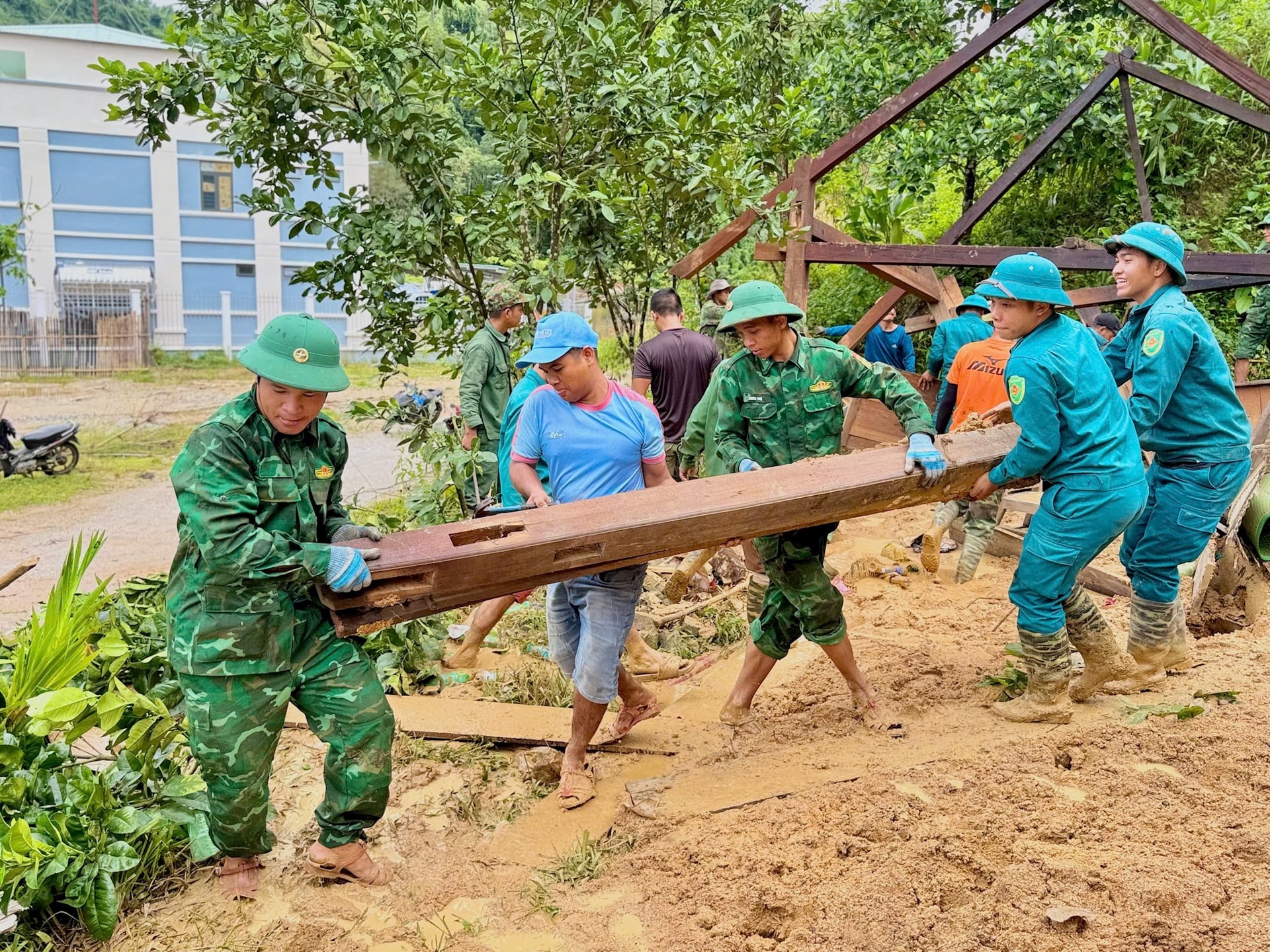 নাম গিয়াং