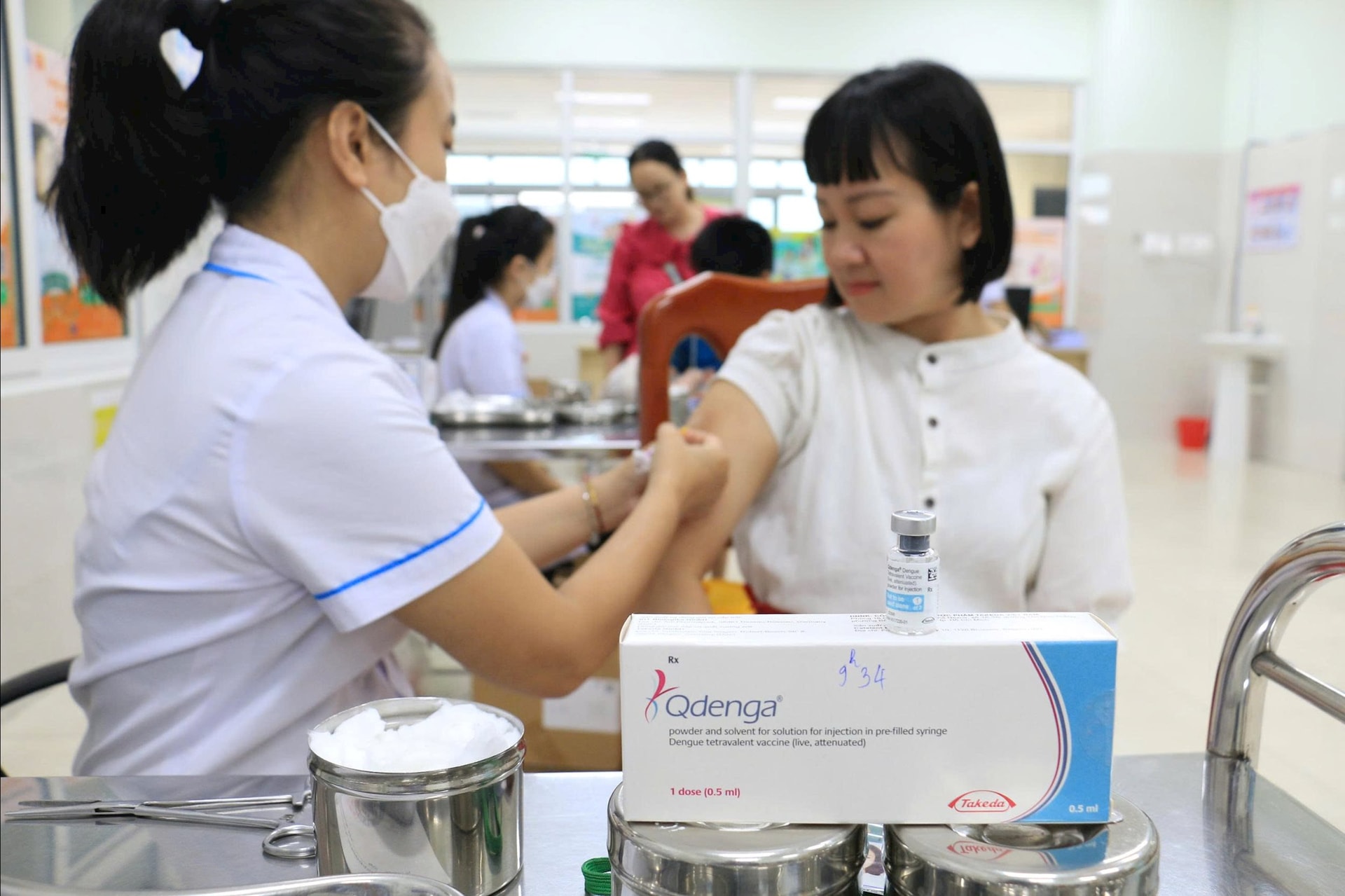 Tiêm vắc xin phòng sốt xuất huyết tại CDC Đà Nẵng