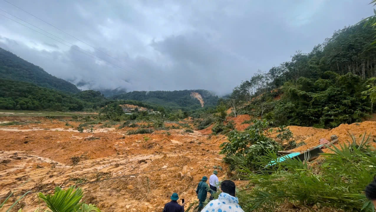 SAT LO MIEN GUNUNG 3