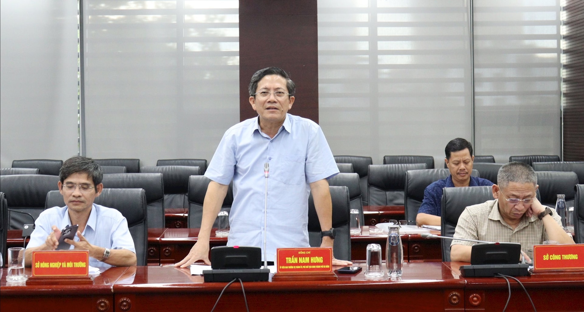 មជ្ឈមណ្ឌល Hung 2