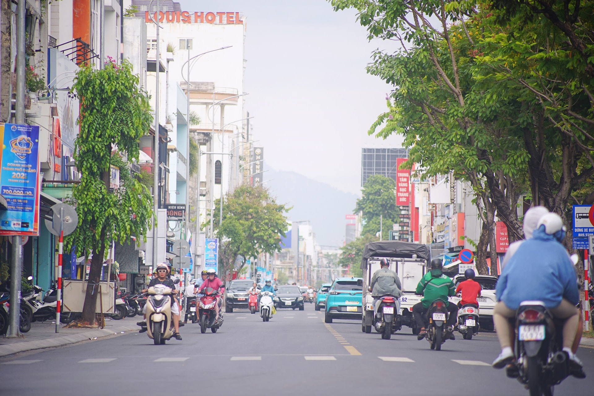 Đường phố