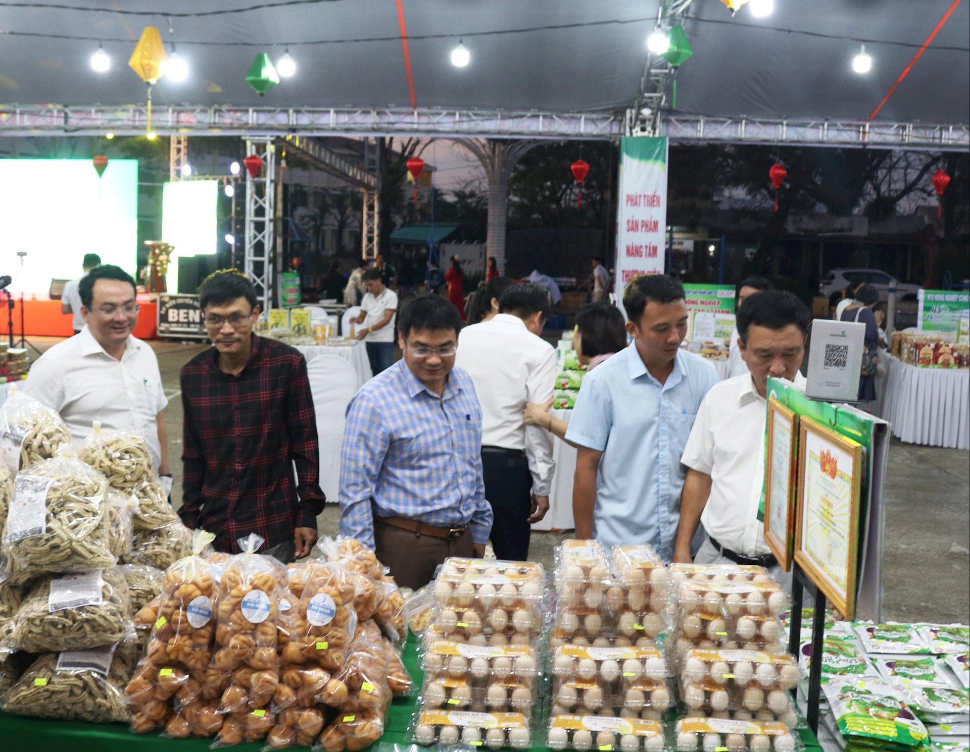 ទៀនភឿក ៦