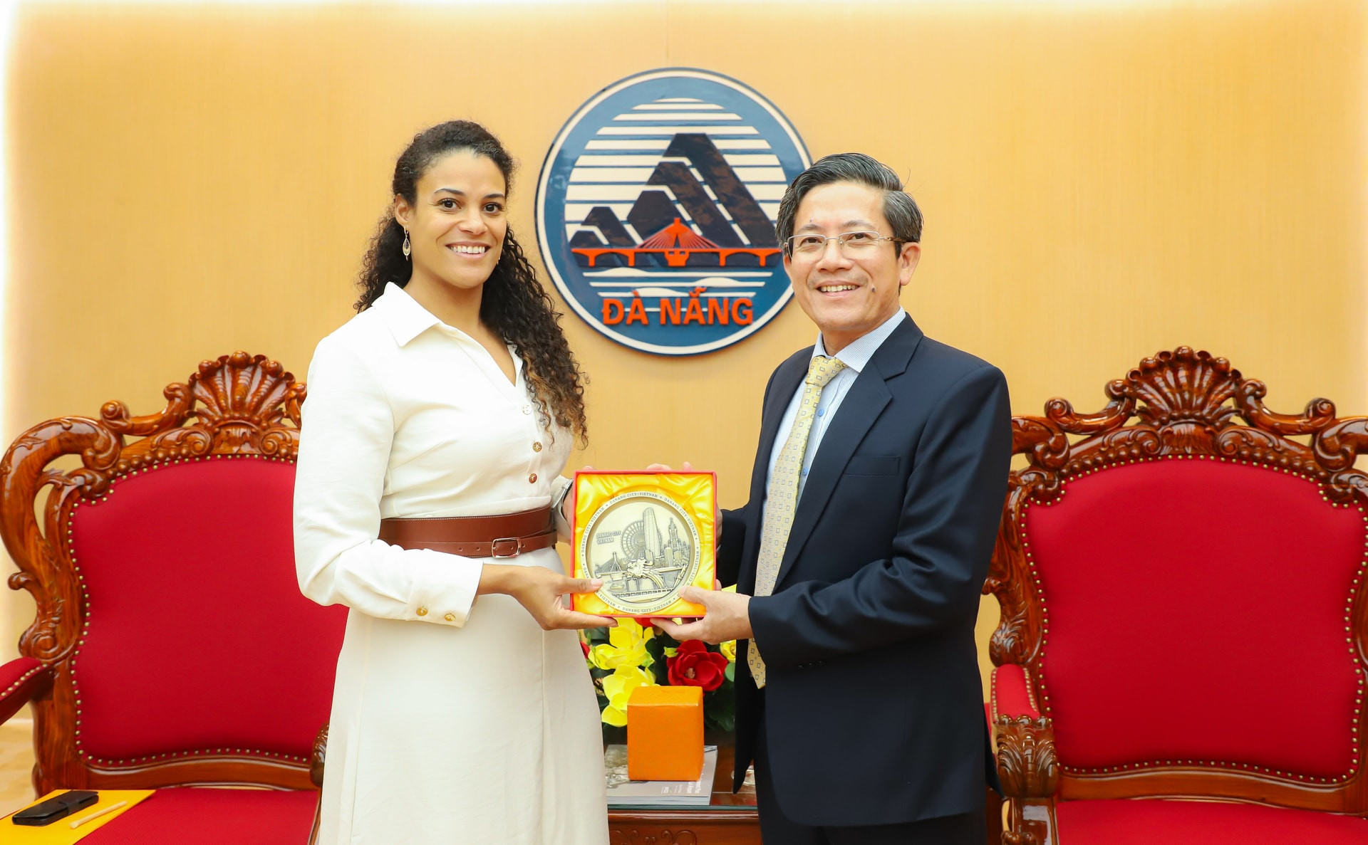 14-anh-hung.jpg