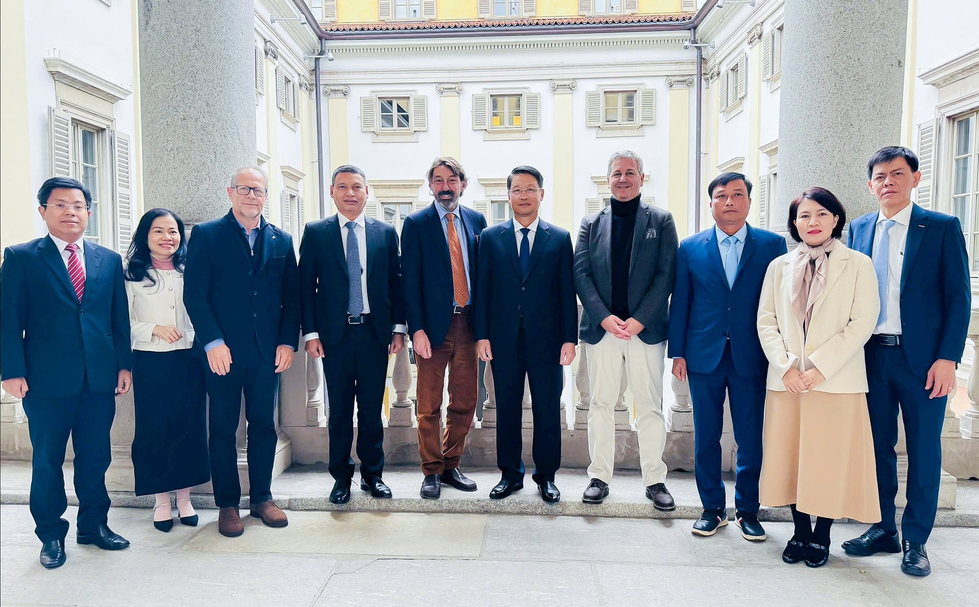 វិញ្ញាសាប្រឡងថ្នាក់ទី១៤ ៤