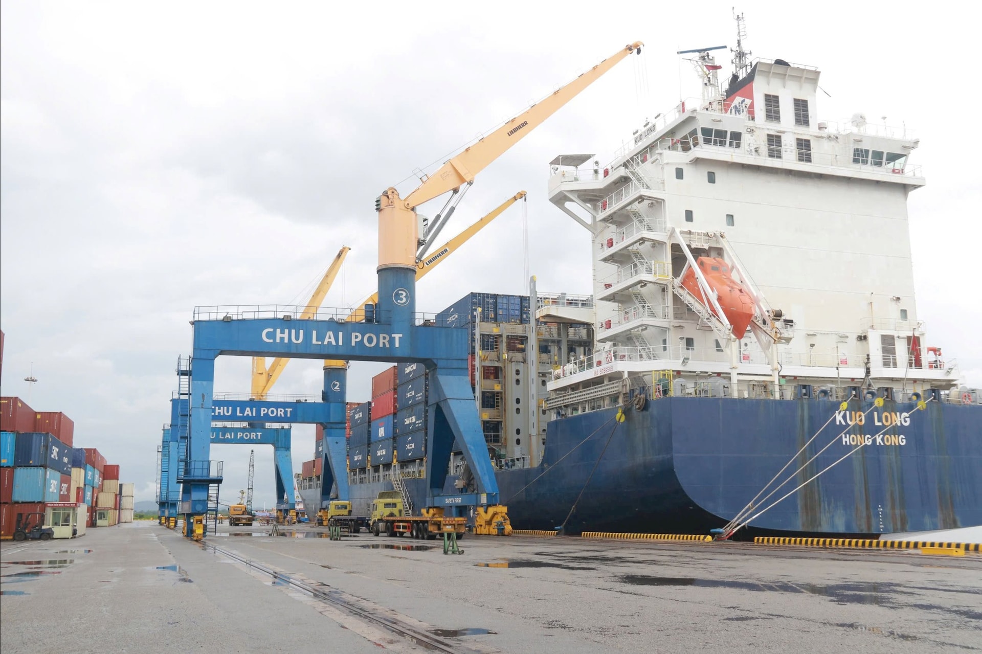 កំពង់ផែ Chu Lai ។ រូបថត៖ XUAN