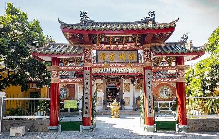 Kiến trúc độc đáo bên trong Hội quán Triều Châu ở Hội An.