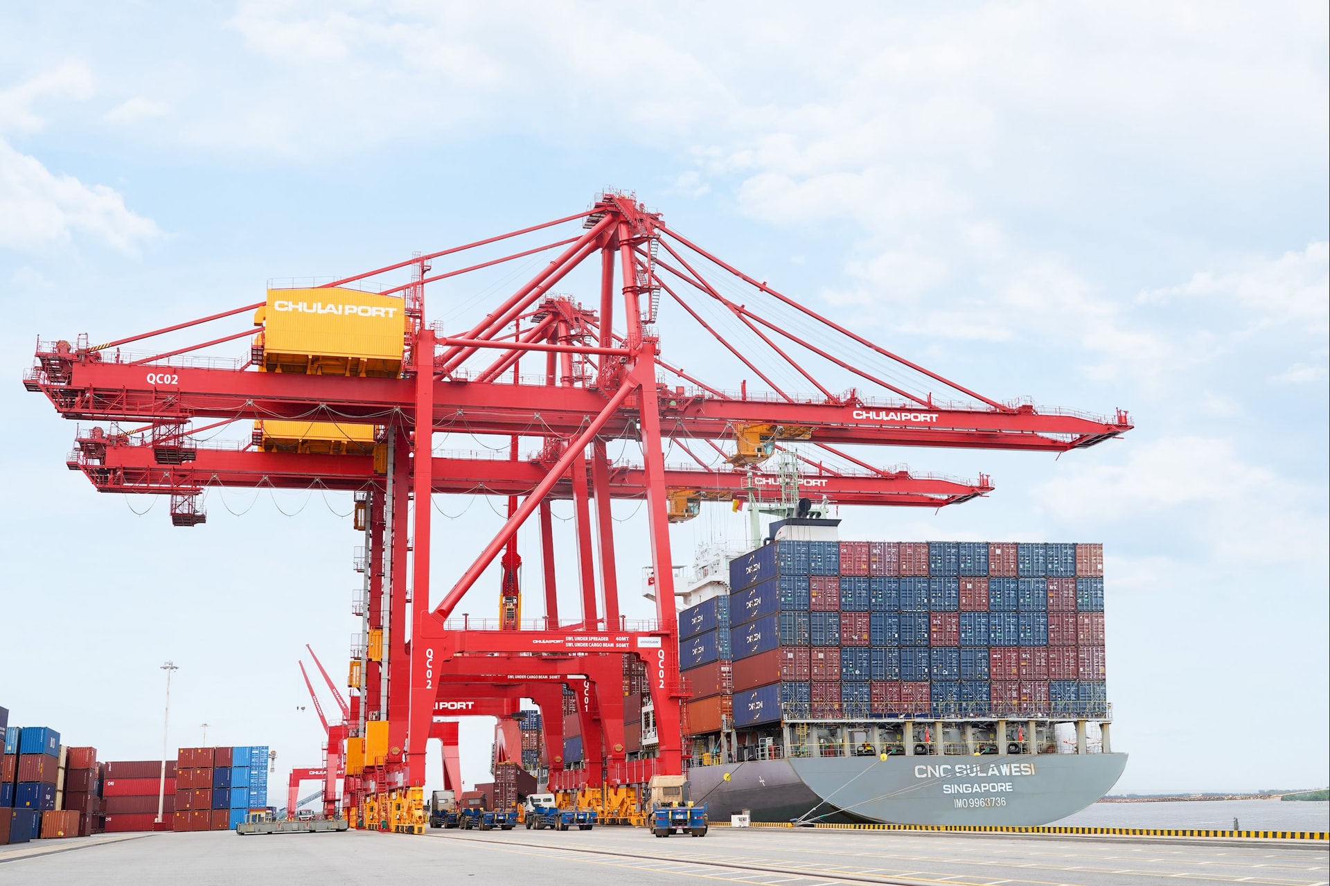 Tàu quốc tế cập Cảng Chu Lai 11.2025