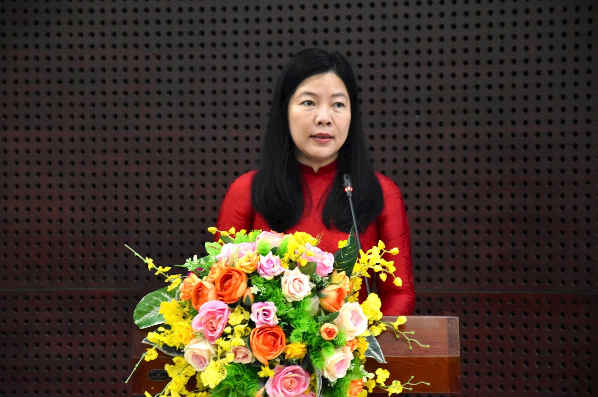 19 ноября, г-жа Туан