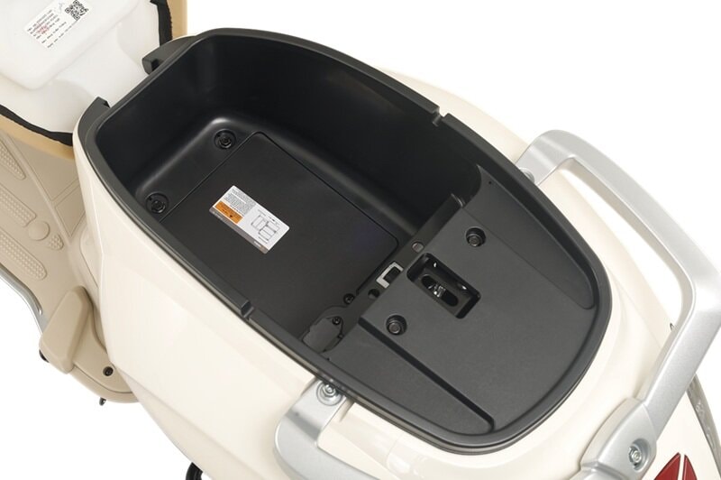Xe máy điện Yadea Odora S2 giảm giá còn 16,5 triệu, thiết kế sang chảnh đậm chất Vespa