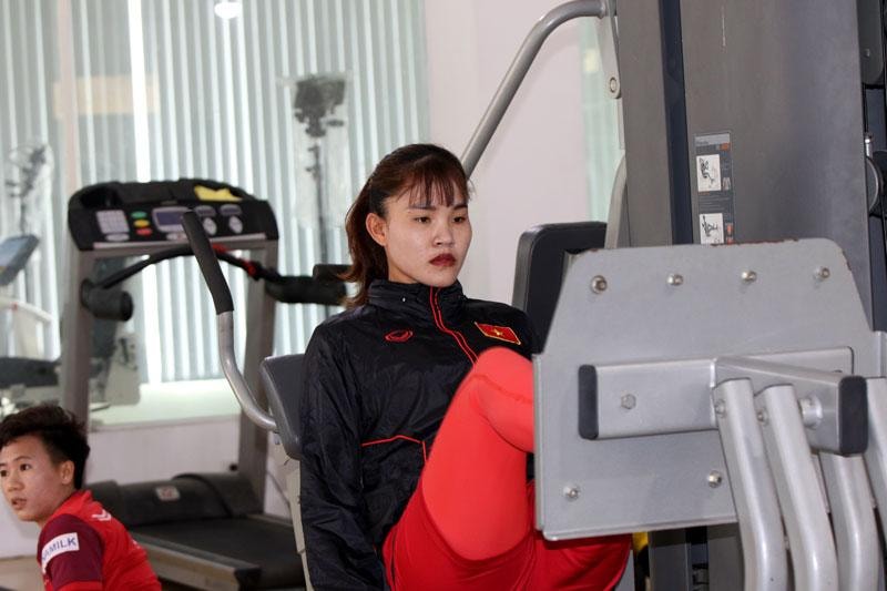 Sự nghiệp của Chương Thị Kiều nhiều lần bị gián đoạn bởi các vấn đề chấn thương dai dẳng.