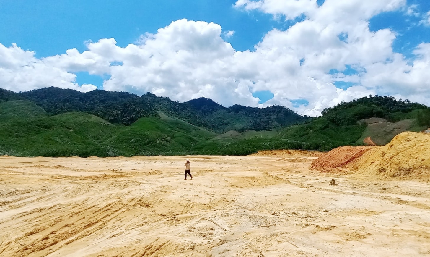 Hoàn thiện hạ tầng các CCN một cách đồng bộ là bước tiến quan trọng để thu hút đầu tư công nghiệp ở miền núi