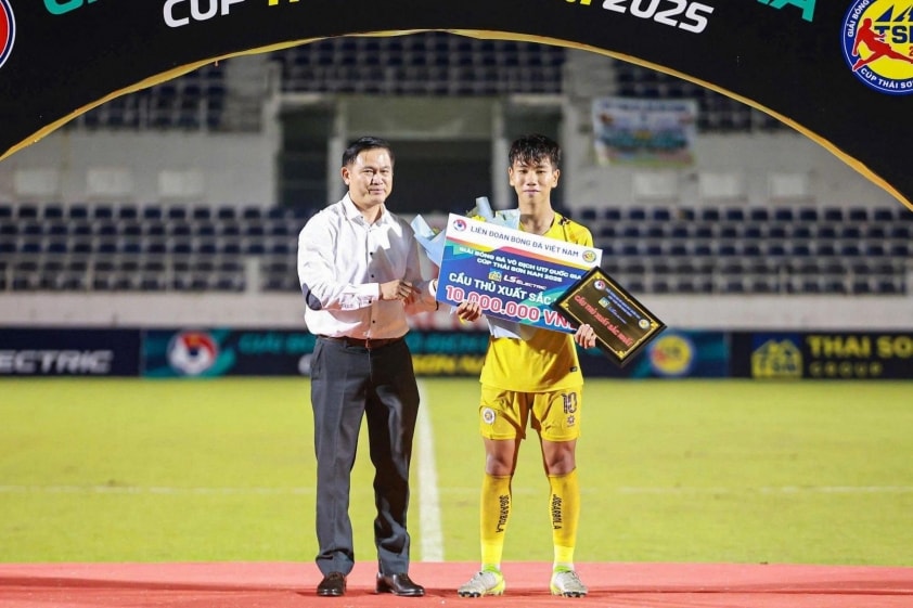 Vua phá lưới mới toanh nói gì khi lập cú đúp cho U17 Việt Nam 746317