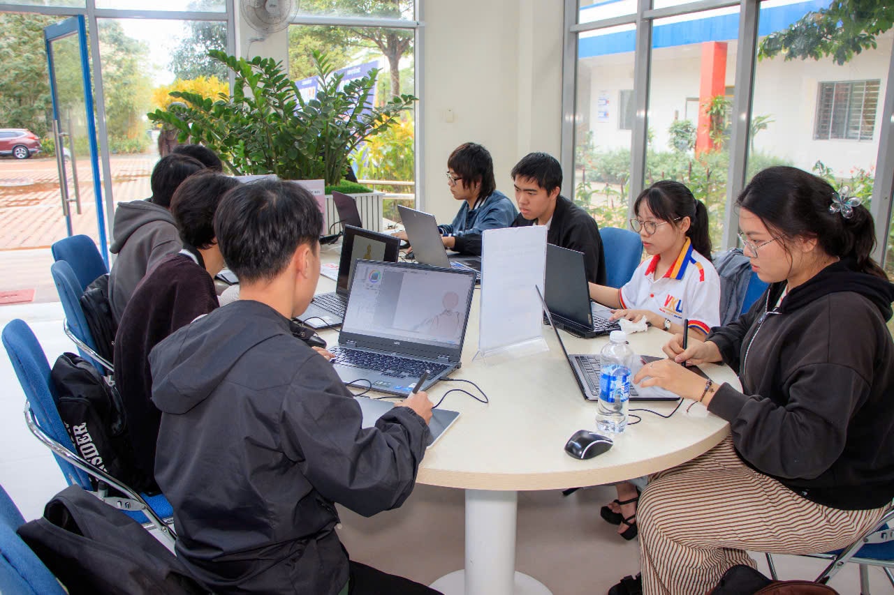 24 November, pelajar Vietnam-Korea