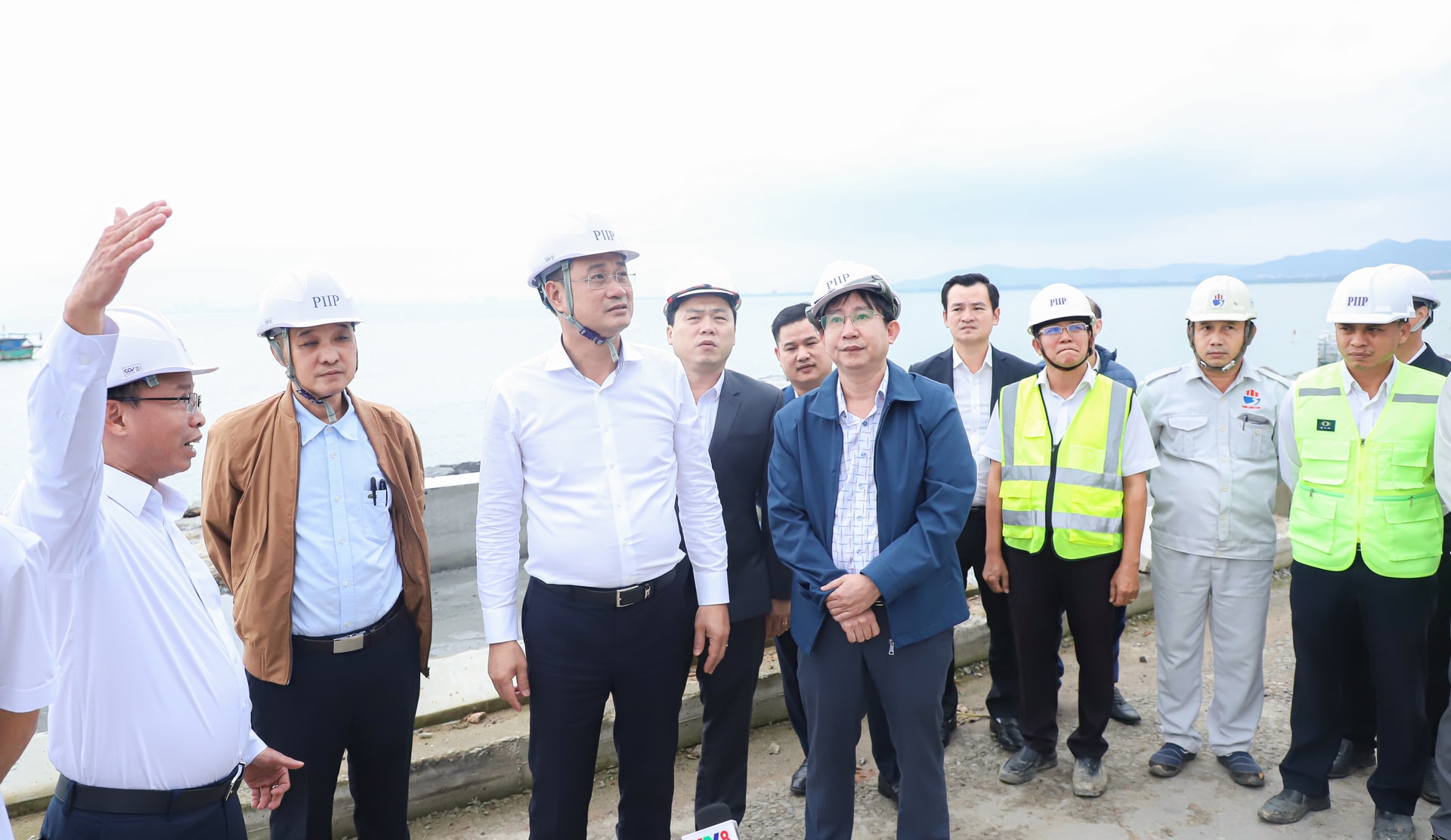 24 गुरुवार 5