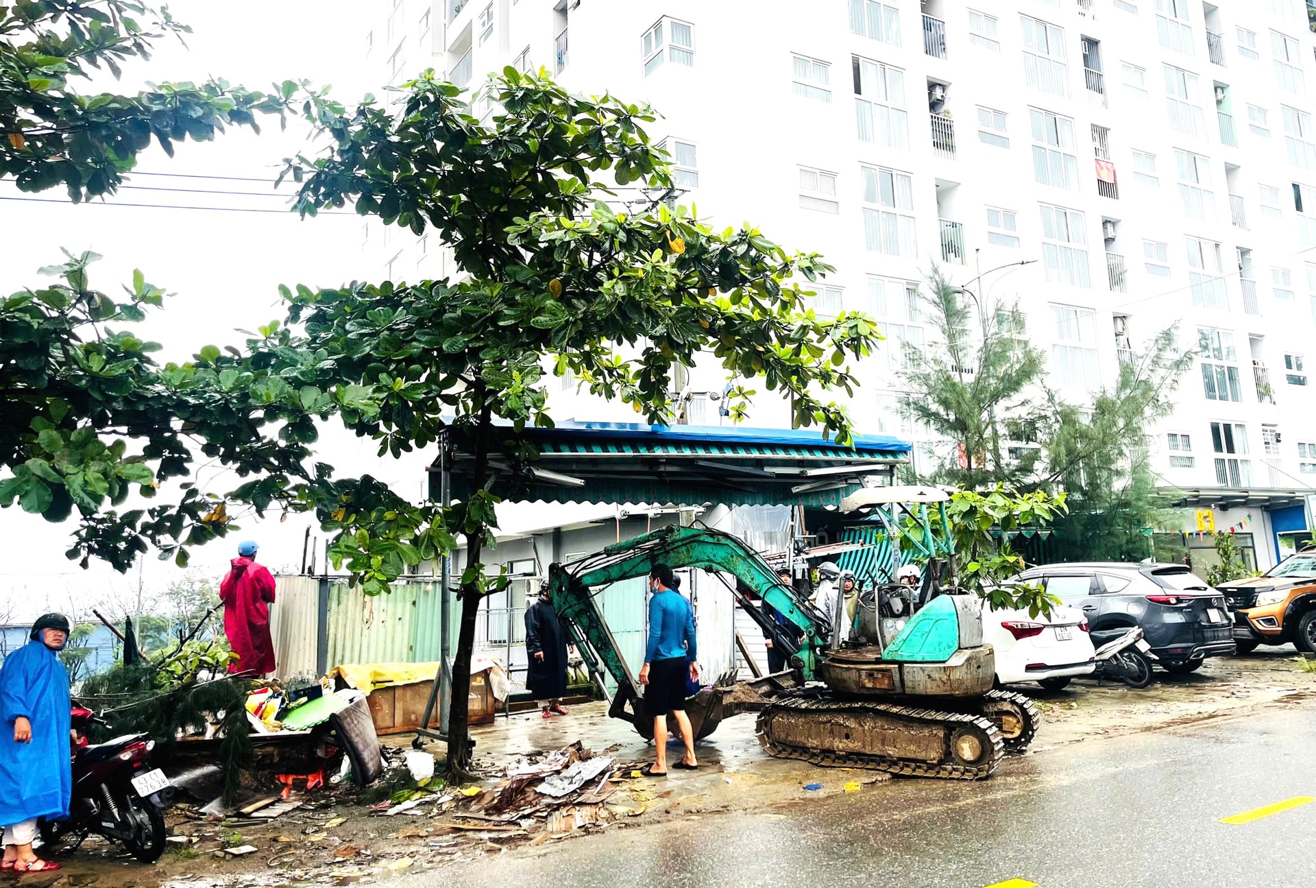 السيد 3 LC هدم البناء المتعدي