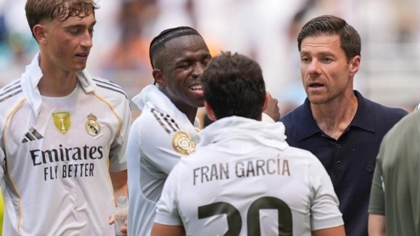 Ngày sa thải Xabi Alonso được công bố, Real Madrid đã đưa ra quyết định 748747