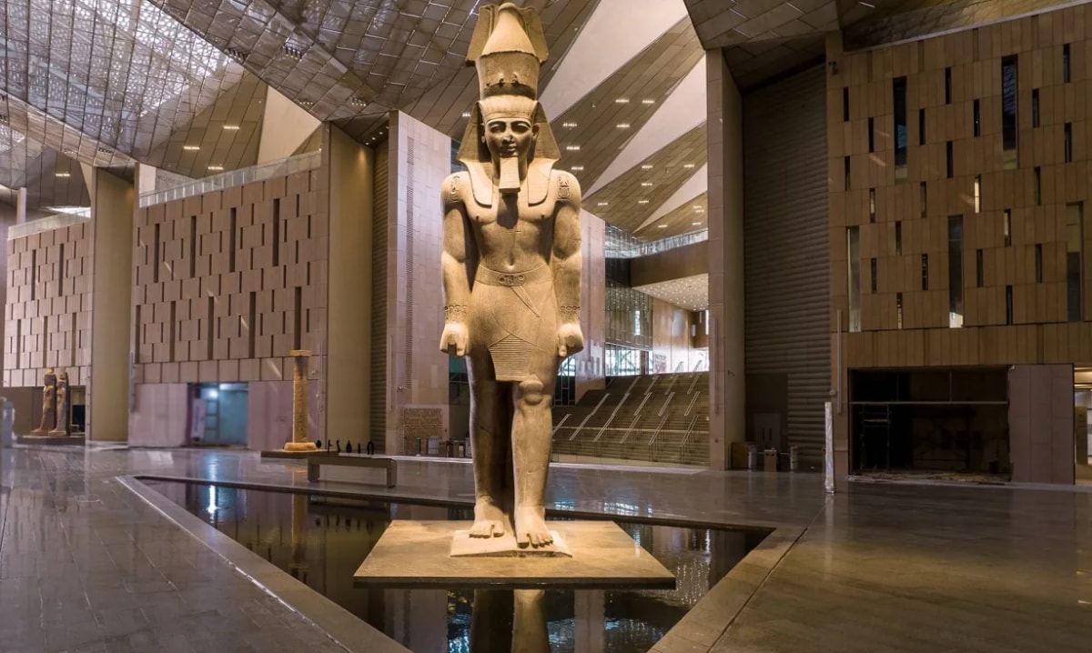 Chiêm ngưỡng kho báu nghìn năm của vua Tutankhamun tại Đại bảo tàng Ai Cập - 1