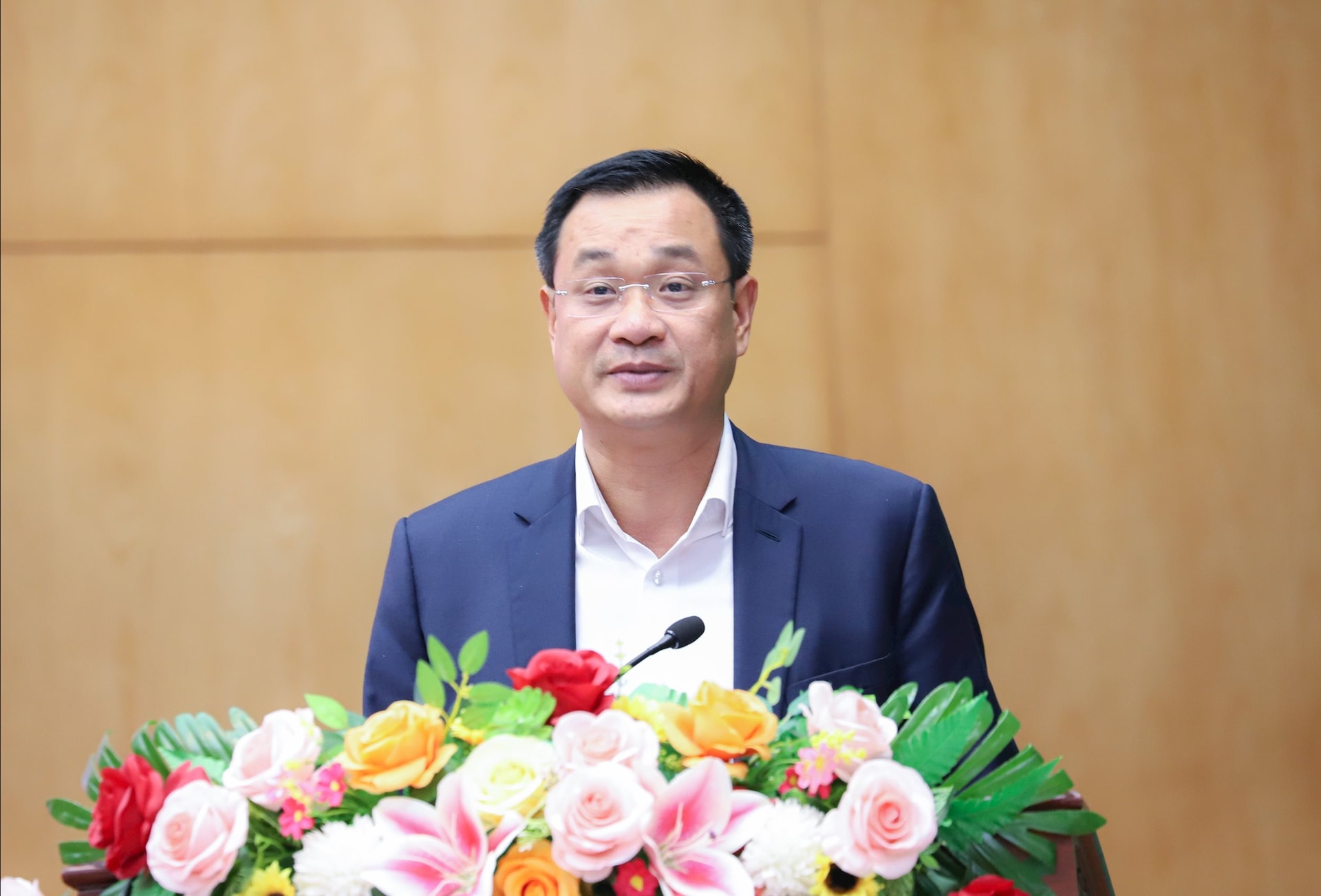 28 ANH QUANG chieu