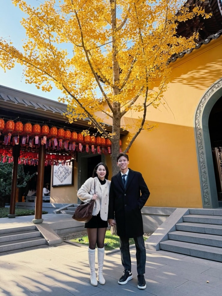 Vợ chồng Quế Ngọc Hải rong ruổi Ô Trấn cuối thu - 1