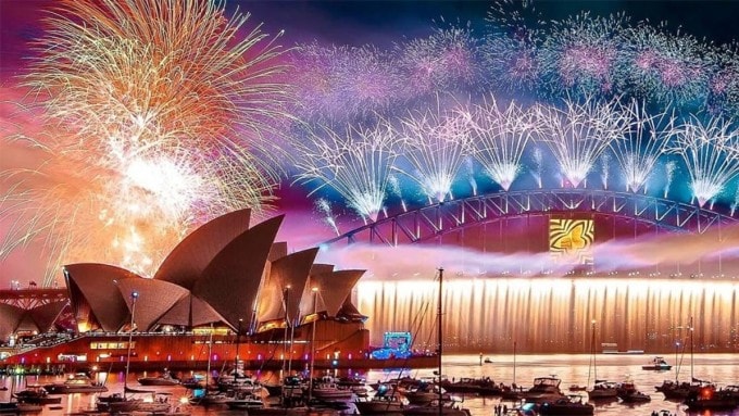 Năm mới ở cầu cảng Sydney, Australia. Ảnh: secretsydney