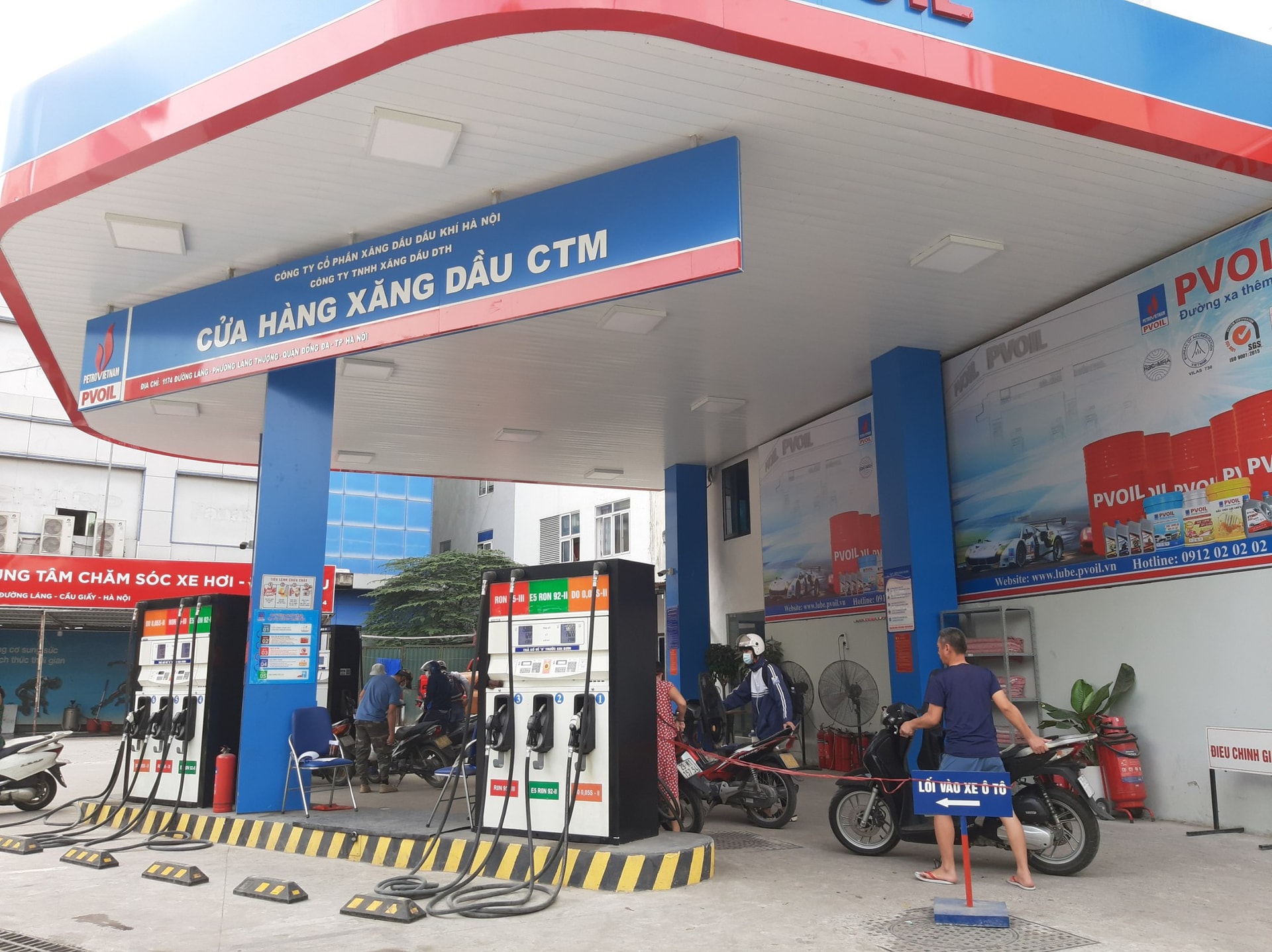 Giá xăng dầu hôm nay 2/12/2025: Dầu thô tăng trở lại