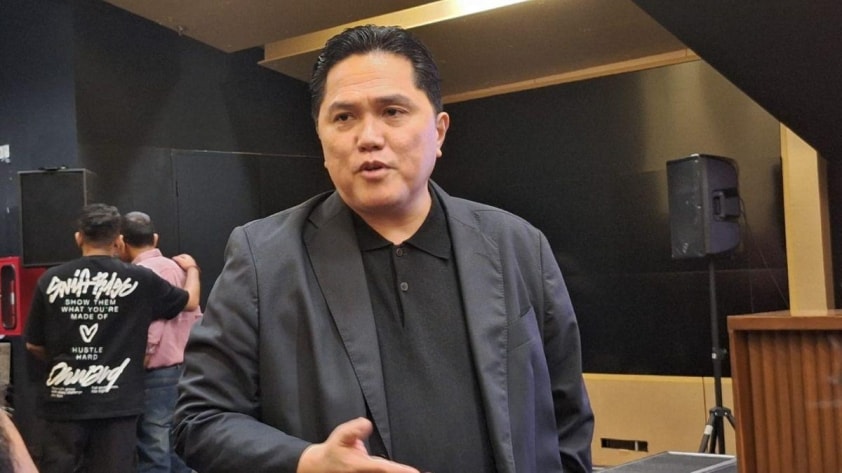 Chủ tịch PSSI trong một buổi làm việc.