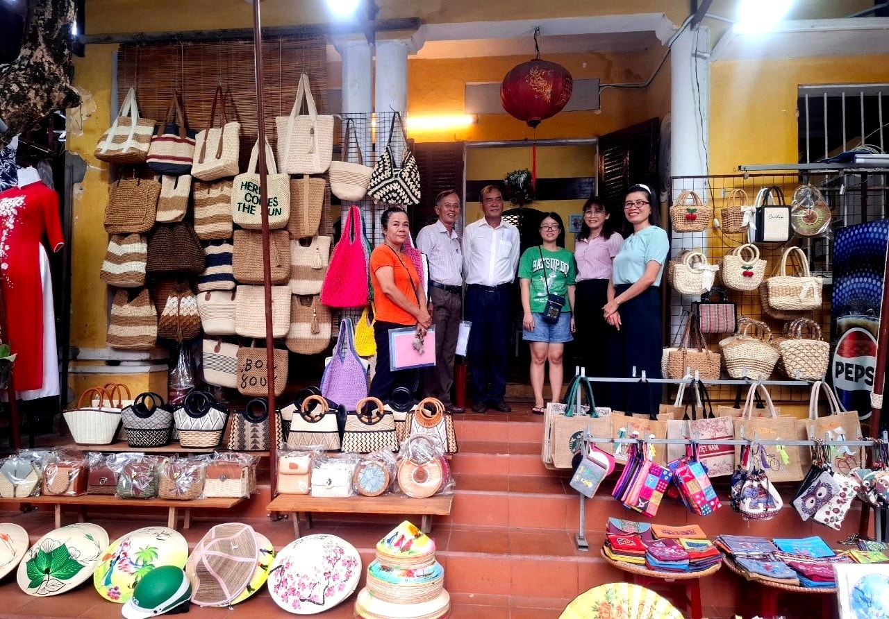 NGAN HÀNG CHINH SACH HOI AN