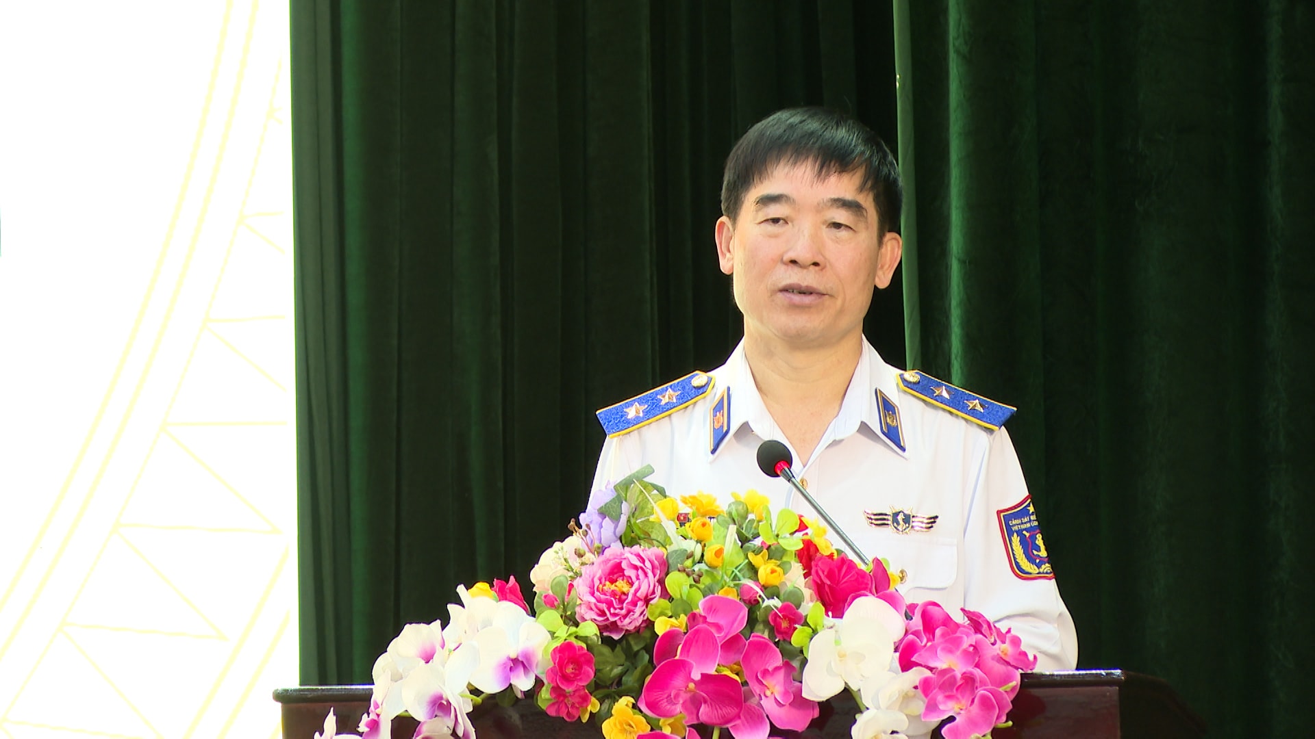 Sequence 05.00_04_48_06.Still002