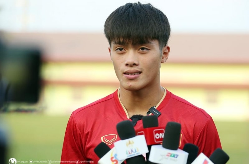 Quốc Việt: 'Hàng công của U22 Việt Nam đã ổn, chỉ cần...'