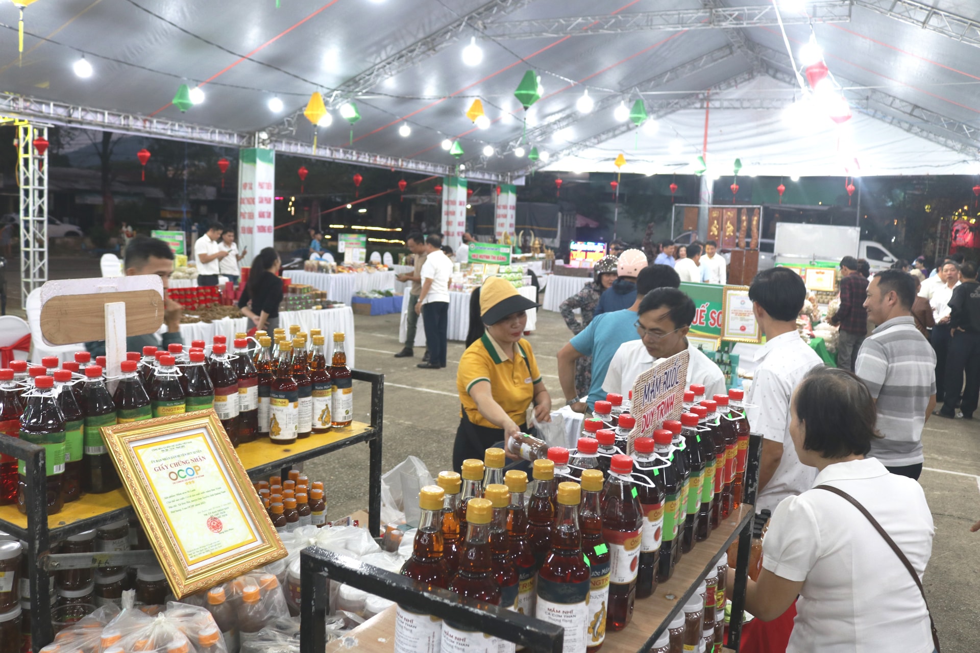 Fuarda OCOP ürünleri sergileniyor