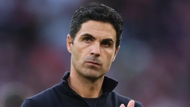 Arsenal cần học cách kiên nhẫn và 
