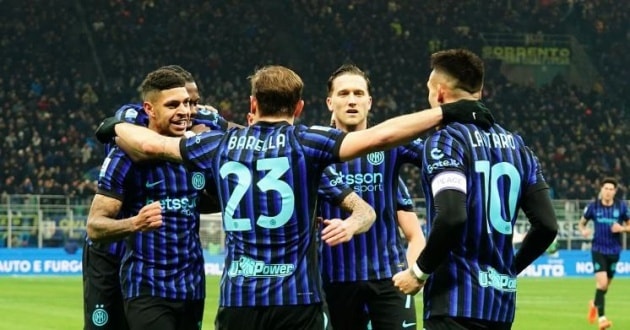 Inter có màn thị uy sức mạnh trước Como.