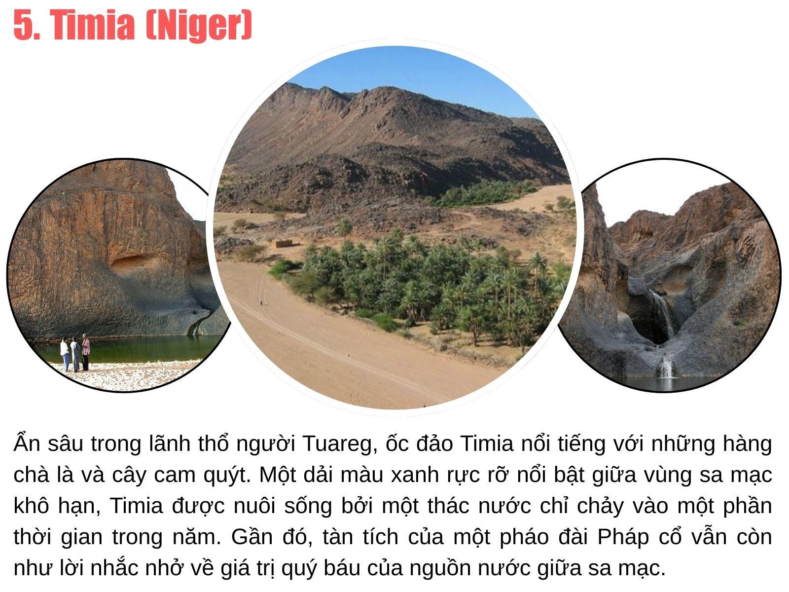 Hồ Bán Nguyệt (Yueyaquan) hình trăng lưỡi liềm bên cạnh ngôi chùa cổ trên sa mạc Gobi, Trung Quốc.